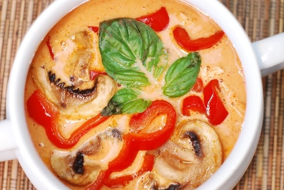 Thai Red Curry Sauce with chicken, quinoa
