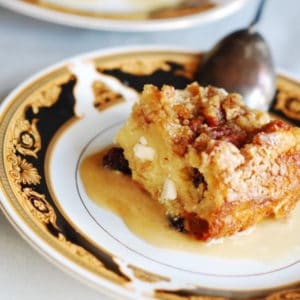 white chocolate bread pudding with whiskey sauce