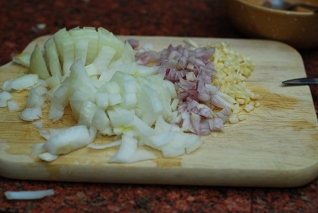 chopped onions, shallots, garlic