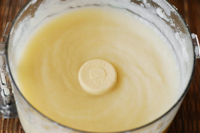 using food processor to make cauliflower alfredo sauce (step-by-step photos)