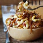 mac and cheese with bacon and caramelized onions