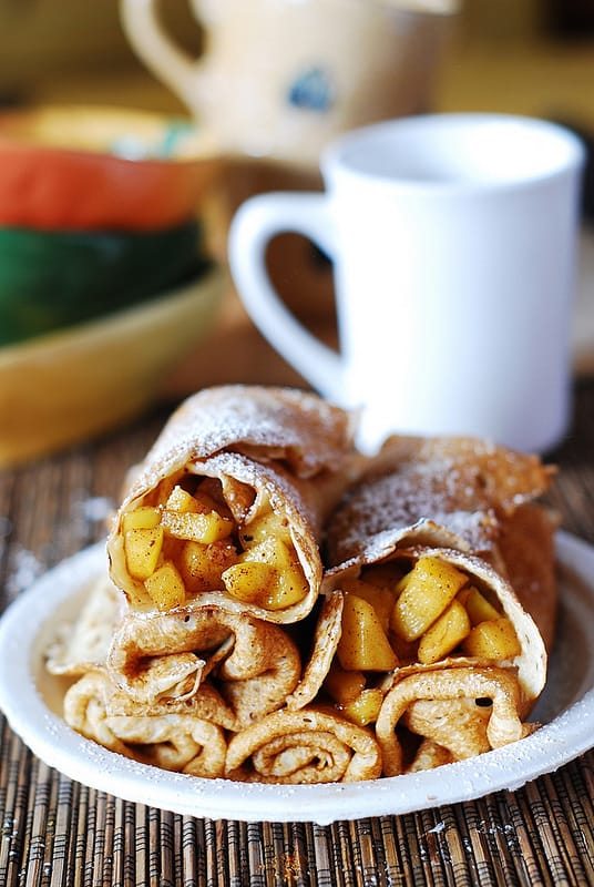 Apple cinnamon crepes recipe, pancakes, breakfast, dessert