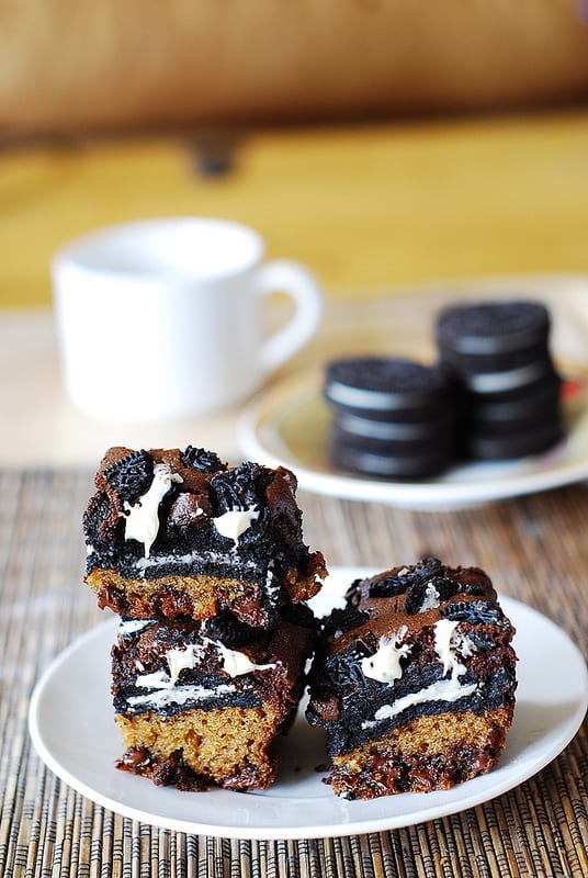 Slutty brownies with white chocolate chips