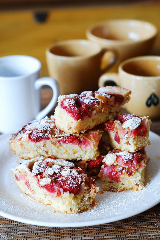 Strawberry almond cake bars