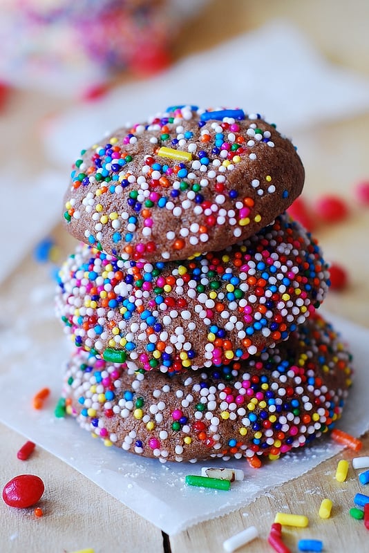 Easy chocolate Christmas cookies with sprinkles