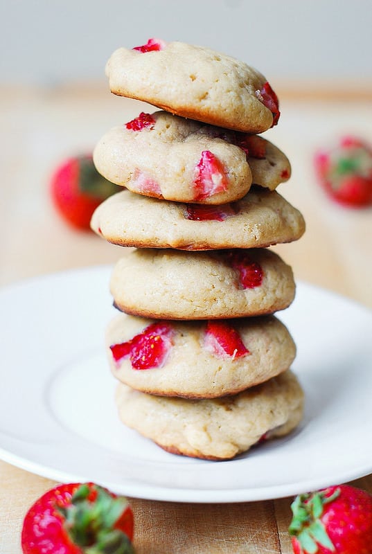 strawberry cream cheese cookies