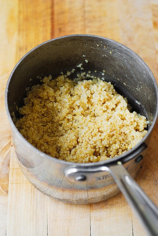 Cooking quinoa (step-by-step photos)