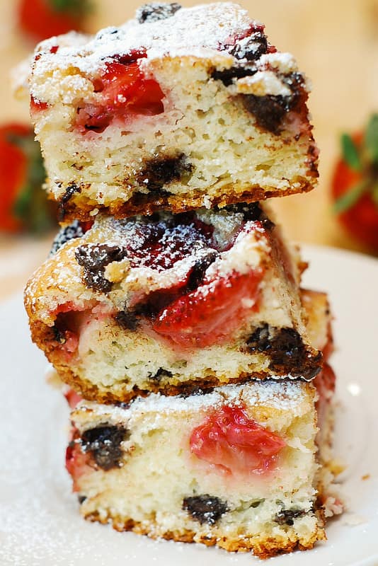 Strawberry Sour Cream Cake Bars with Chocolate Chips