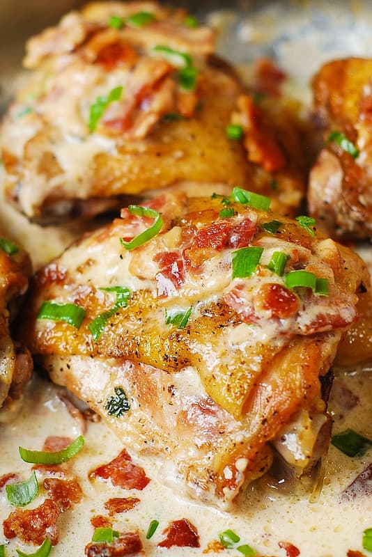 easy chicken thigh recipes, how long to cook chicken thighs, cooking chicken, chicken and bacon, gluten free chicken dinner