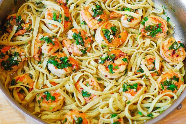 best pasta recipes, easy pasta dinner, shrimp pasta recipe, seafood pasta, how to cook shrimp, easy dinner recipes, weeknight dinners