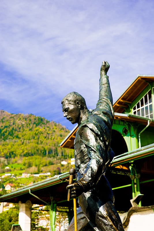 Freddie Mercury Statue