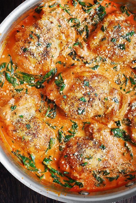 Skillet Chicken Thighs, Creamy Tomato Sauce, tomato basil chicken thighs, how to cook chicken thighs