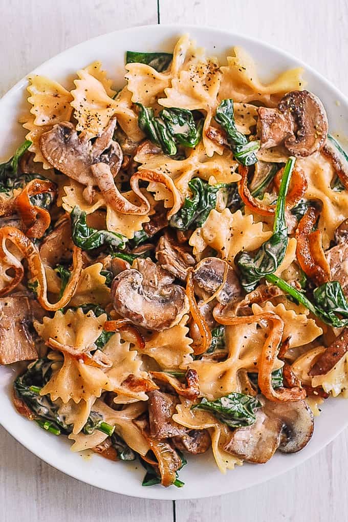 Bow Tie Pasta with Spinach, Mushrooms, Caramelized Onions