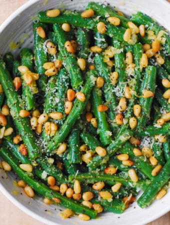 Green Beans with Pine Nuts