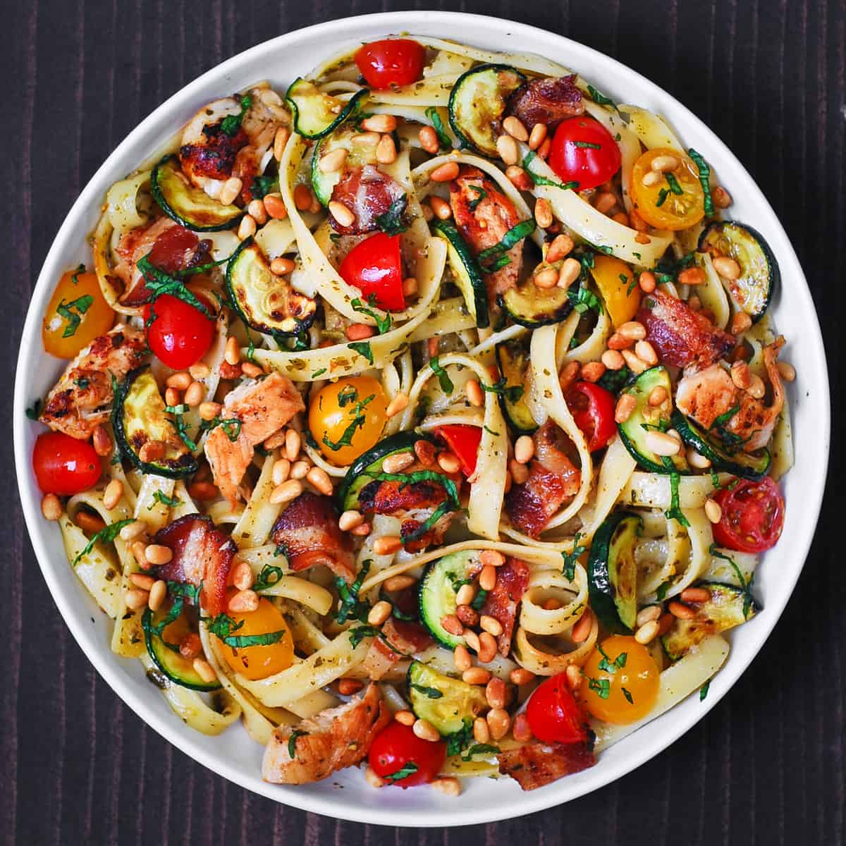 zucchini “pasta” with chicken, white wine, & tomatoes