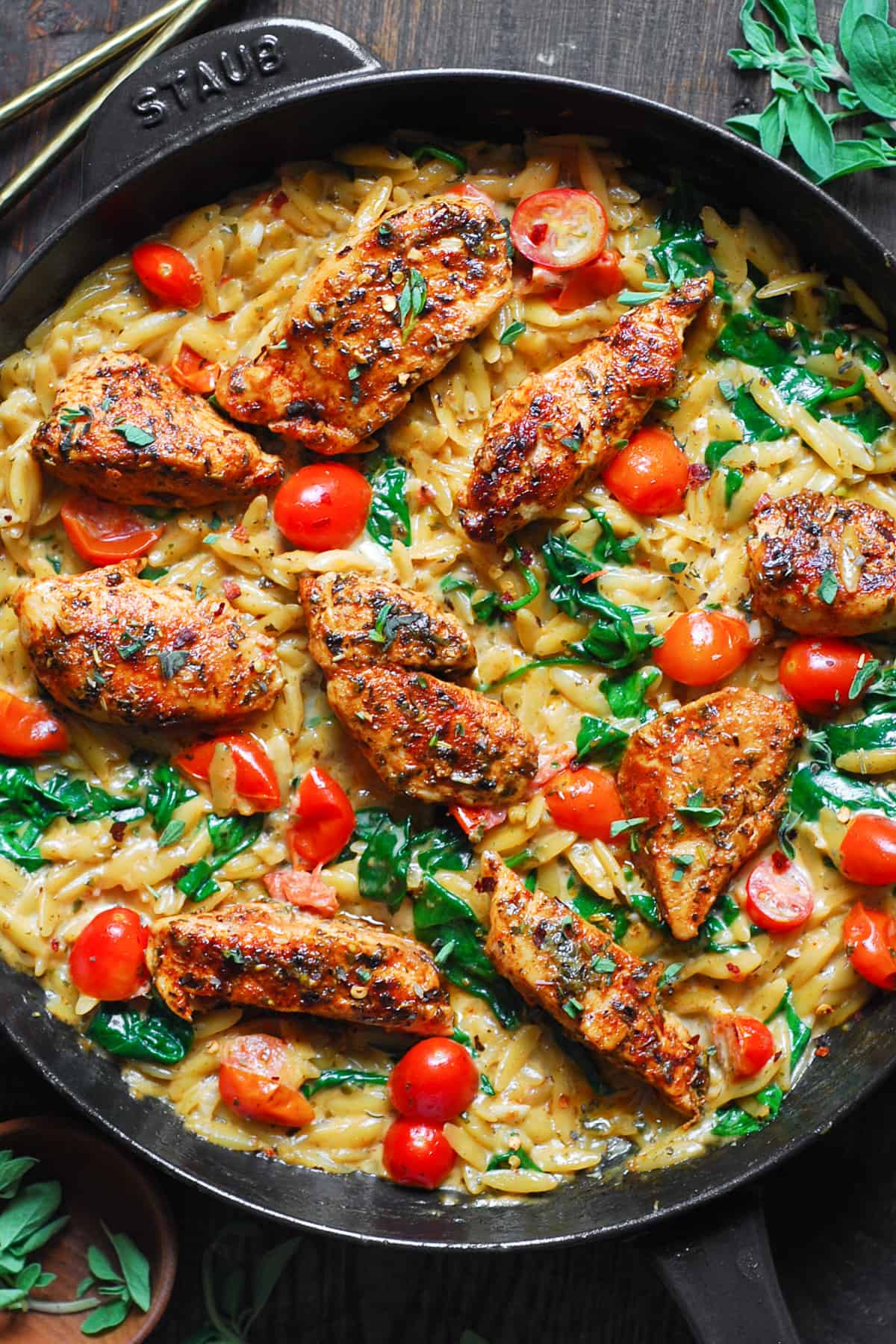 Chicken Orzo with Spinach, Cherry Tomatoes, and Basil Pesto