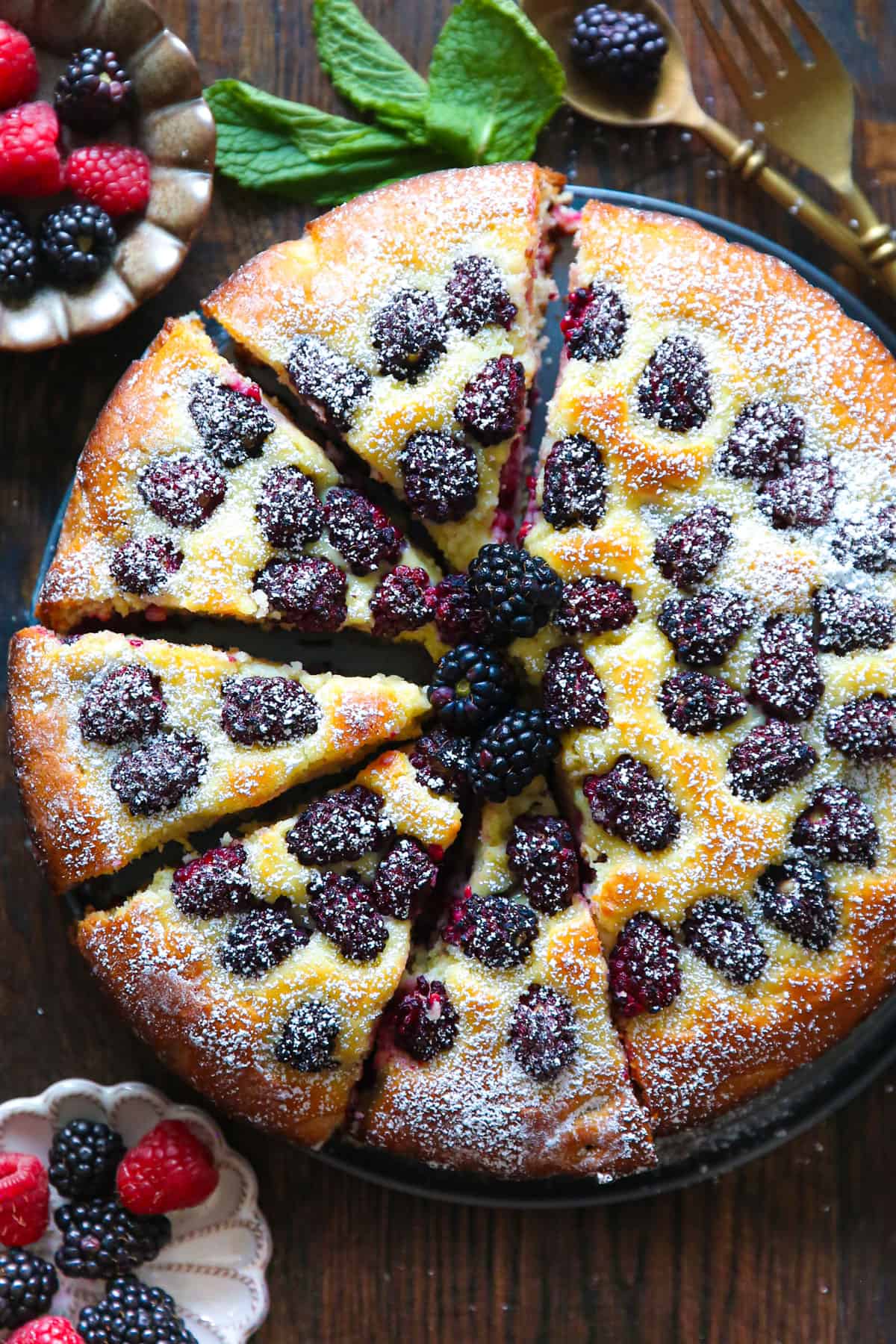 blackberry cake (sliced).